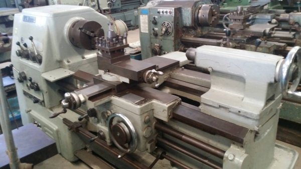 เครื่องกลึง CHUBOKOKI 7.5 ฟุต เครื่องสวยนำเข้าเองไม่ต้องกลัวแพง มีเครื่องจักรให้เลือกอีก1,000รายการ