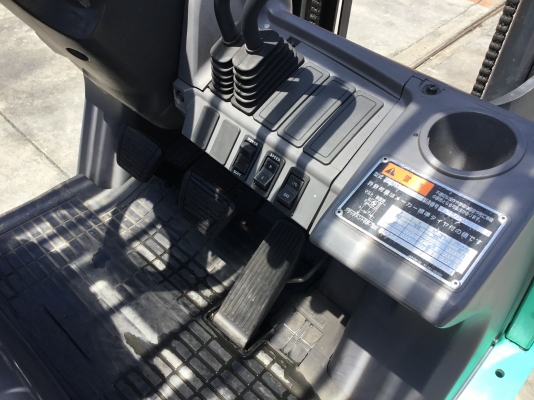 ขายรถโฟล์คลิฟท์มือสองนำเข้าจากประเทศญี่ปุ่นขนาดยกได้1.5ตันเสา4เมตร