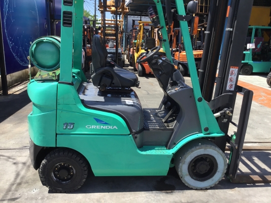 ขายรถโฟล์คลิฟท์มือสองนำเข้าจากประเทศญี่ปุ่นขนาดยกได้1.5ตันเสา4เมตร