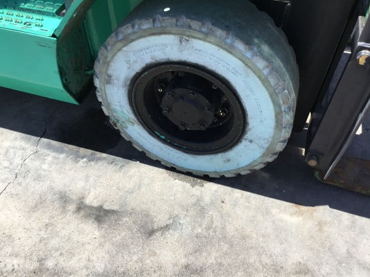 ขายรถโฟล์คลิฟท์มือสองนำเข้าจากประเทศญี่ปุ่นขนาดยกได้1.5ตันเสา4เมตร