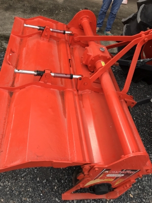 ขายรถไถคูโบต้า L4708SP (4WD)2เพลา ใช้งาน 400 ชั่วโมง รถใช้ในไร่ สภาพ80\% พร้อมอุปกรณ์ ใบมีดหน้าและผาน4ไถบุกเบิก ราคา 458,000 บาท พร้อมส่งฟรีถึงบ้าน โทรสอบถามได้เลยค่ะ 081-9136451 ขอดูรูปทาง Line:Bow6451  เครื่องดี เกียร์ดี ยางดีทั้ง 4 เส้น ตรวจเชคเรียบร้อย