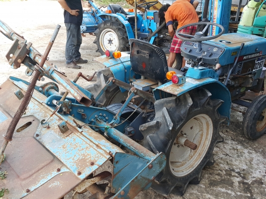 รถไถ MITSUBISHI D1550 รถเก่านอกพึ่งนำเข้ามา ยังไม่เคยใช้งานในไทย เครื่องดี ปั๊มแรง มีผานพรวนดิน (มี VDO การทำงานให้ชม)