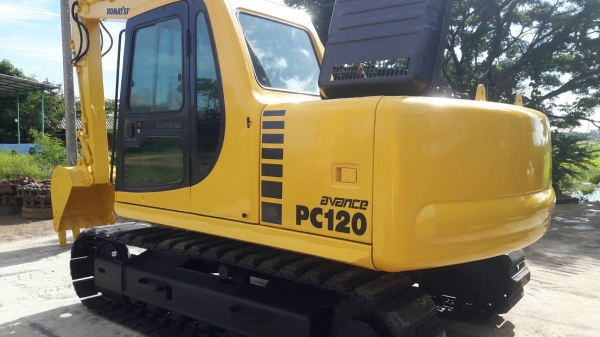 ขายด่วน!! Komatsu PC120-6สภาพพร้อมใช้ค่ะ