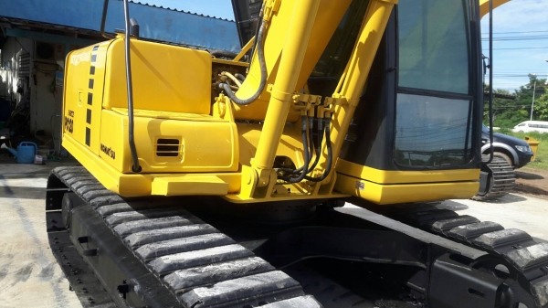 ขายด่วน!! Komatsu PC120-6สภาพพร้อมใช้ค่ะ