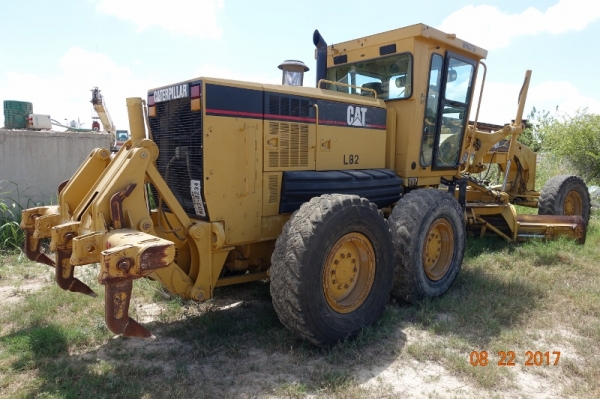 Caterpillar 140H #APM01750 พร้อมติดตั้ง scarifier รถเกรด มือสองอเมริกา โทร. 080-6565422 (หนิง)