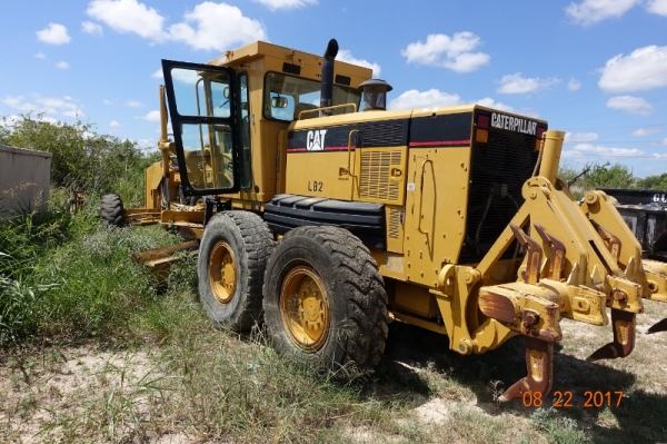 Caterpillar 140H #APM01750 พร้อมติดตั้ง scarifier รถเกรด มือสองอเมริกา โทร. 080-6565422 (หนิง)