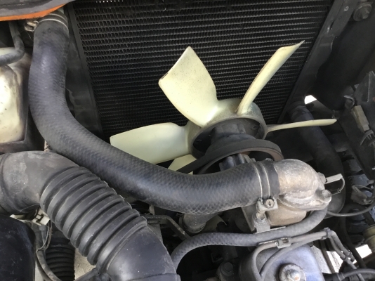 ขายรถโฟล์คลิฟท์มือสองนำเข้าจากประเทศญี่ปุ่นขนาดยกได้1ตันเสาสูง4.50เมตร