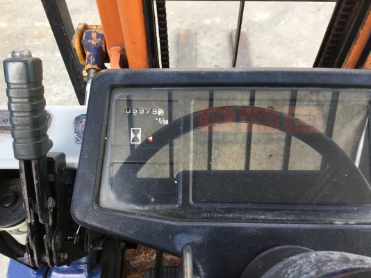 ขายรถโฟล์คลิฟท์มือสองนำเข้าจากประเทศญี่ปุ่นขนาดยกได้1ตันเสาสูง4.50เมตร