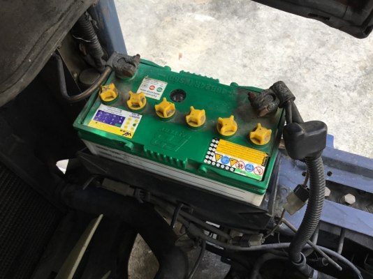 ขายรถโฟล์คลิฟท์มือสองนำเข้าจากประเทศญี่ปุ่นขนาดยกได้1ตันเสาสูง4.50เมตร