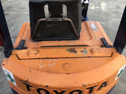 ขายรถโฟล์คลิฟท์มือสองนำเข้าจากประเทศญี่ปุ่นขนาดยกได้1ตันเสาสูง4.50เมตร