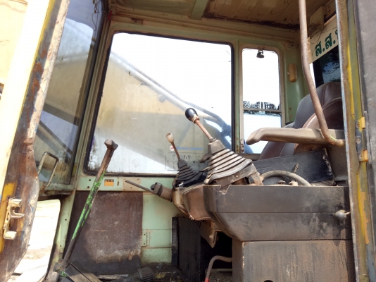 ขายด่วน Komatsu PC200-3 ขายด่วน Komatsu PC200-3