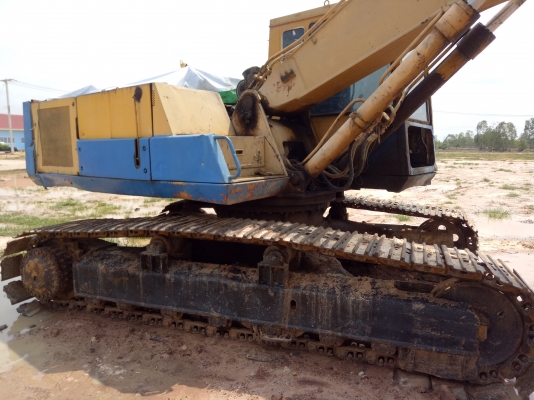 ขายด่วน Komatsu PC200-3