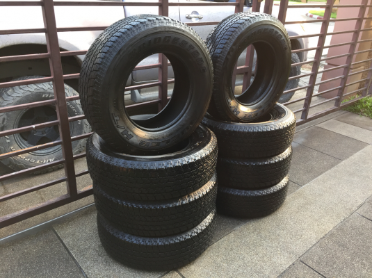 ยาง Bridgestone 245 70 16 ปี17 มี2ชุด ดอกเต็ม เนื้อนิ่มๆ ใช้ยาว ราคาไม่แพง ยาง Bridgestone 245 70 16 ปี17 มี2ชุด ดอกเต็ม เนื้อนิ่มๆ ใช้ยาว ราคาไม่แพง