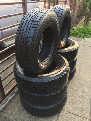 ยาง Bridgestone 245 70 16 ปี17 มี2ชุด ดอกเต็ม เนื้อนิ่มๆ ใช้ยาว ราคาไม่แพง ยาง Bridgestone 245 70 16 ปี17 มี2ชุด ดอกเต็ม เนื้อนิ่มๆ ใช้ยาว ราคาไม่แพง