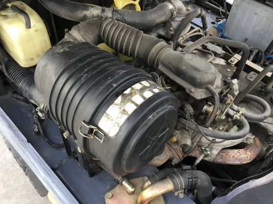 ขายรถโฟล์คลิฟท์มือสองนำเข้าจากประเทศญี่ปุ่นยกได้1.4ตันเสาสูง3เมตร