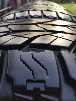 ยาง All Yokohama 265 65 17 ปี16 ดอกเต็ม ใช้ยาว ราคาไม่แพง