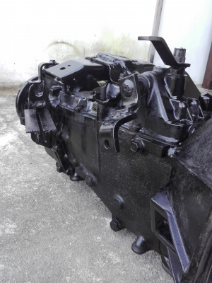 ขายเกียร์   NPR115 สวยพร้อมใช้งาน  สนใจติดต่อ  082-1952818