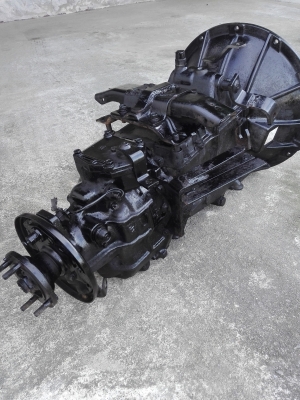 ขายเกียร์   NPR115 สวยพร้อมใช้งาน  สนใจติดต่อ  082-1952818