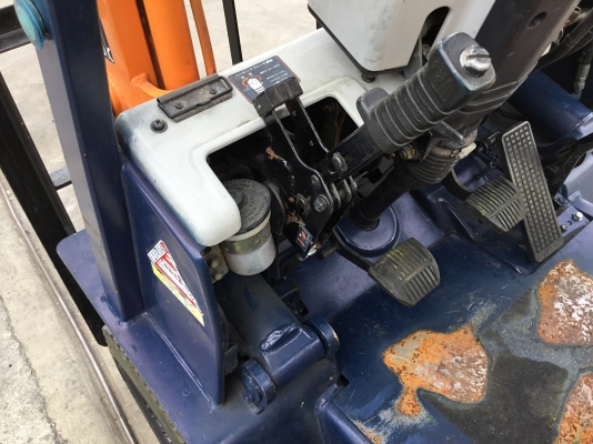 ขายรถโฟล์คลิฟท์มือสองนำเข้าจากประเทศญี่ปุ่นขนาดยกได้1ตันเสาสูง3เมตรเครื่องยนต์เบลซิล