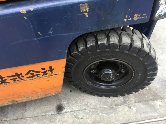 ขายรถโฟล์คลิฟท์มือสองนำเข้าจากประเทศญี่ปุ่นขนาดยกได้1ตันเสาสูง3เมตรเครื่องยนต์เบลซิล