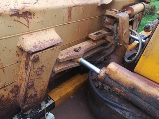 ขาย 565,000 บาท CATTERPILAR D5H เครื่องดี เกียร์ดี โช่หนา เอกสารชื่อขาย รถอยู่ จ.ร้อยเอ็ด โทร&ไอดีไลน์ 0610710295 ขาย 565,000 บาท CATTERPILAR D5H เครื่องดี เกียร์ดี โช่หนา เอกสารชื่อขาย รถอยู่ จ.ร้อยเอ็ด โทร&ไอดีไลน์ 0610710295