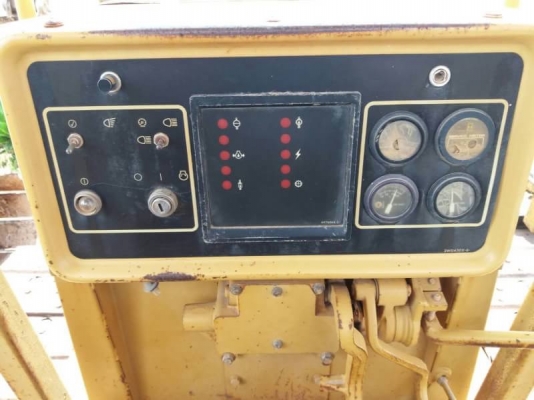 ขาย 565,000 บาท CATTERPILAR D5H เครื่องดี เกียร์ดี โช่หนา เอกสารชื่อขาย รถอยู่ จ.ร้อยเอ็ด โทร&ไอดีไลน์ 0610710295 ขาย 565,000 บาท CATTERPILAR D5H เครื่องดี เกียร์ดี โช่หนา เอกสารชื่อขาย รถอยู่ จ.ร้อยเอ็ด โทร&ไอดีไลน์ 0610710295