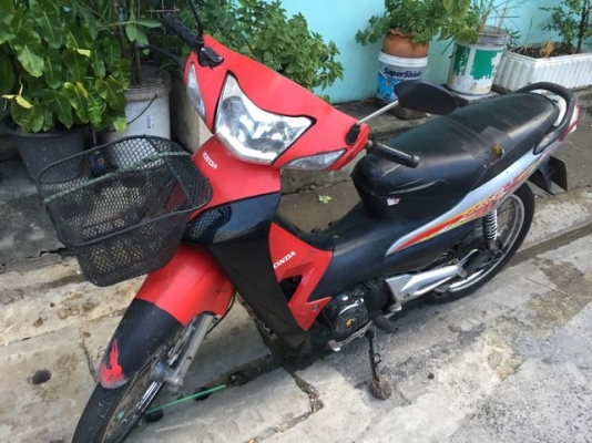 wave100s ปี 49