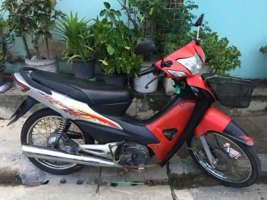wave100s ปี 49
