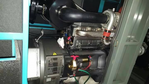 เครื่องปั่นไฟ ASHITA  150 kva ของใหม่