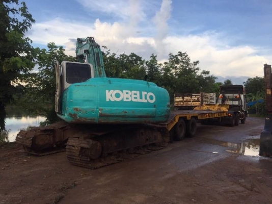ขาย 575,000 บาท KOBELCO SK200 MARK 5 ธรรมดา เครื่องดี ปั้มแรง โช่หนา เอวแน่น ไฟฟ้าครบ แอร์มี เล่มทะเบียน รถอยู่ จ.สุรินทร์ โทร&ไอดีไลน์ 0610710295 ขาย 575,000 บาท KOBELCO SK200 MARK 5 ธรรมดา เครื่องดี ปั้มแรง โช่หนา เอวแน่น ไฟฟ้าครบ แอร์มี เล่มทะเบียน รถอยู่ จ.สุรินทร์ โทร&ไอดีไลน์ 0610710295
