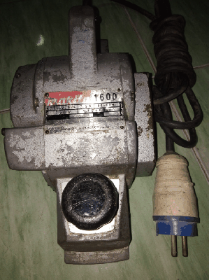 กบ3นิ้ว Makita รุ่น1600