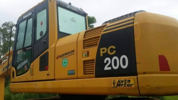 ขาย 1,350,000 บาท KOMATSU PC200-8 ใช้งาน 15,xxx ชั่วโมง สภาพสวย พร้อมใช้งาน เอกสารอินวอยท์ รถอยู่ จ.ยโสธร โทร&ไอดีไลน์ 0610710295 ขาย 1,350,000 บาท KOMATSU PC200-8 ใช้งาน 15,xxx ชั่วโมง สภาพสวย พร้อมใช้งาน เอกสารอินวอยท์ รถอยู่ จ.ยโสธร โทร&ไอดีไลน์ 0610710295