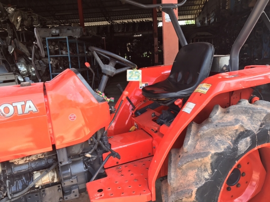 ขาย L3408   พร้อม ผานไถ 6 22 ตราช้าง