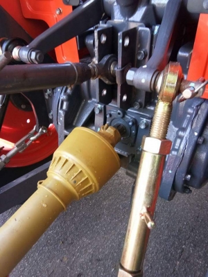 คูโบต้า L3608SP (4wd) รถเกรดเอ!! สีเดิม100\% สภาพสวยมากๆ #ใช้งานน้อย 313 ชม. #((เพลาพีทีโอ ไม่เคยใช้งานเลย)) #มาพร้อมดันหน้า ➕หางตัดหญ้าLCS ขนาด 1.30 เมตร (ของใหม่) #เล่มทะเบียนพร้อมโอน มีบริการจัดส่วทั่วไทย สนใจโทร082-2989243 แม็ก คูโบต้า L3608SP (4wd) รถเกรดเอ!! สีเดิม100\% สภาพสวยมากๆ #ใช้งานน้อย 313 ชม. #((เพลาพีทีโอ ไม่เคยใช้งานเลย)) #มาพร้อมดันหน้า ➕หางตัดหญ้าLCS ขนาด 1.30 เมตร (ของใหม่) #เล่มทะเบียนพร้อมโอน มีบริการจัดส่วทั่วไทย สนใจโทร082-2989243 แม็ก