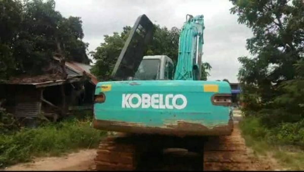 ขาย1,295,000 บาท  KOBELCO SK200 MARK 6 SUPER YN-10 สภาพพร้อมใช้งาน เครื่องปั้มดีเยี่ยม ระบบไฟฟ้าสมบูรณ์ เอวแน่น โซ่ช่วงล่างเต็ม เอกสารเล่มทะเบียน   รถอยู่ จ.มุกดาหาร  090-772-3710 090-772-3708