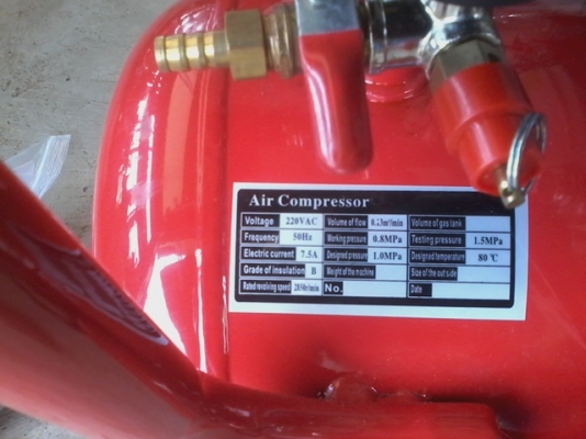 ขายปั้มลม ขนาดเล็ก50ลิตร  ใช้ไฟบ้าน มี2 ตัว ให้เลือก ขนาดเท่ากัน มี1ลูกสูบ