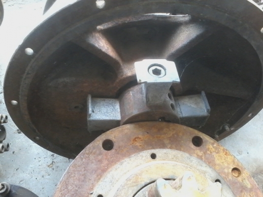 ขายปั้มไฮดรอลิด รถขุดขนาด100/120 ของเก่าจากนอก มี2ลูกให้เลือก   ขายราคาถูก 38,000 บาท