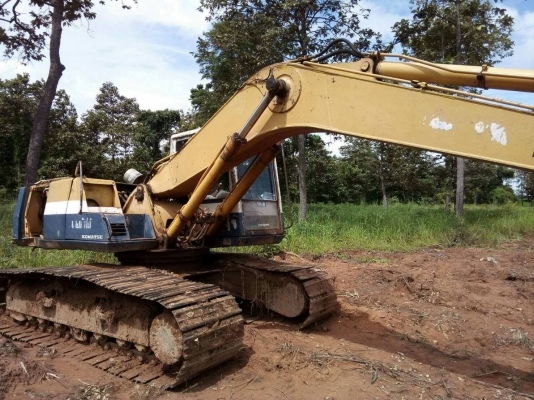 ขาย แบคโฮ KOMATSU PC200-5 คอนโทรลสั้น เอกสารเล่มทะเบียน ไฟฟ้าเต็ม เครื่องดี ปั้มดี ช่วงล่างใช้ได้ เอวไม่หลวม ขาย แบคโฮ KOMATSU PC200-5 คอนโทรลสั้น เอกสารเล่มทะเบียน ไฟฟ้าเต็ม เครื่องดี ปั้มดี ช่วงล่างใช้ได้ เอวไม่หลวม