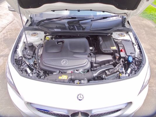 BENZ 1.6 CLA 180 W117 Urban Coupe เกียร์AT ปี 2017 โทร 062-991-6649 ดาวออโต้เบสท์