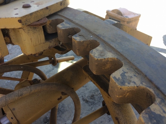 รถเกรด CAT 140G #72V13XXX Ripper From USA ครับ 0988585524 สามภพครับ รถเกรด CAT 140G #72V13XXX Ripper From USA ครับ 0988585524 สามภพครับ