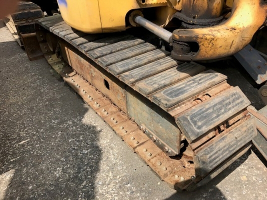 PC40MR-2 ปี2006 ชั่วโมงเพียง2,892ชม.แทรคเหล็ก+ก้อนยาง, ลายสำหรับหัวกระแทก สวยๆจากญี่ปุ่นครับ PC40MR-2 ปี2006 ชั่วโมงเพียง2,892ชม.แทรคเหล็ก+ก้อนยาง, ลายสำหรับหัวกระแทก สวยๆจากญี่ปุ่นครับ