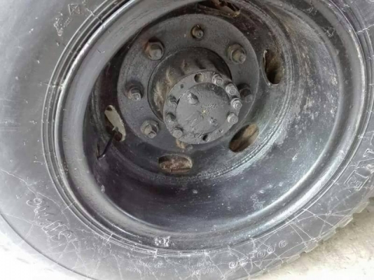 ขาย 275,000 บาท ISUZU JCM ดั้ม 5 คิว ยาว 3.6 เมตร กว้าง 2.2 เมตร เครื่อง 6BF1-175 แรง หัวบาง ยางดี ค