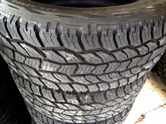 ขาย ยางCooper A/T3 สภาพ 90\%up ใช้น้อย ดอกเต็มทุกเส้น 4เส้น