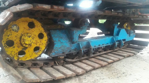 ขาย 48,000บาท ช่วงล่างรถเกี่ยว 10Ht เฟรมใบโซ่ ลอเลอร์สวย อยู่ สตึกบุรีรัมย์ครับ