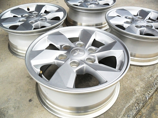 แม็กป้ายแดง ขอบ16 เอนไกแท้ 6รู139 ใหม่กริ๊บ