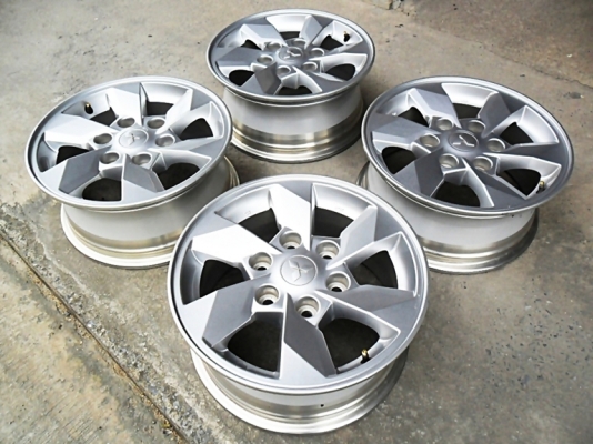 แม็กป้ายแดง ขอบ16 เอนไกแท้ 6รู139 ใหม่กริ๊บ