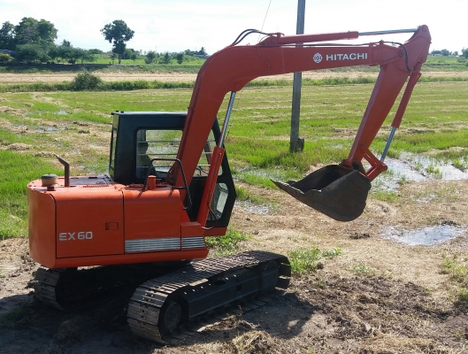 มัดจำกลางอากาศแล้วครับจาก คุณเปิ้ล ชุมพร ฮิตาชิ ex60-1 จอมอึด.สวยๆพร้อมใช้ เร็วแรงไว