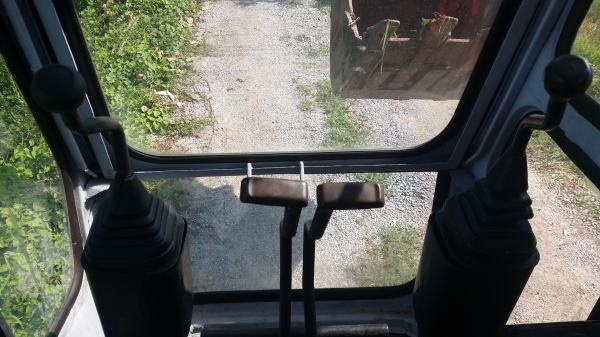 มัดจำกลางอากาศแล้วครับจาก คุณเปิ้ล ชุมพร ฮิตาชิ ex60-1 จอมอึด.สวยๆพร้อมใช้ เร็วแรงไว