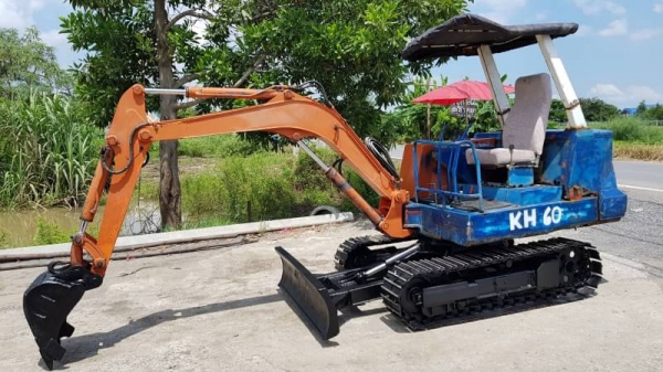 ขายด่วนรถแบคโฮKUBOTAคูโบต้าKH60เทียบเท่าPC30เครื่องคูโบต้า3สูบดีปั่มแรงรถนอกเพิ่งนำเข้ามาใหม่ยังไม่เคยใช้งานในเมืองไทยเลย