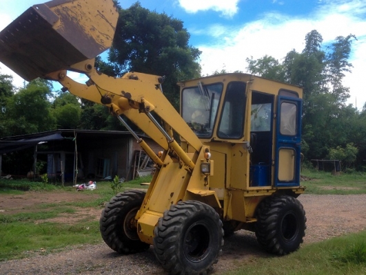 ขายรถตัก TCM 808 เอวอ่อน